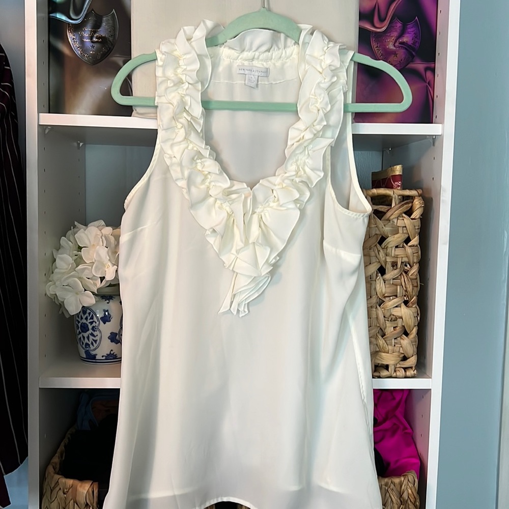 New York and company cream blouse sz M